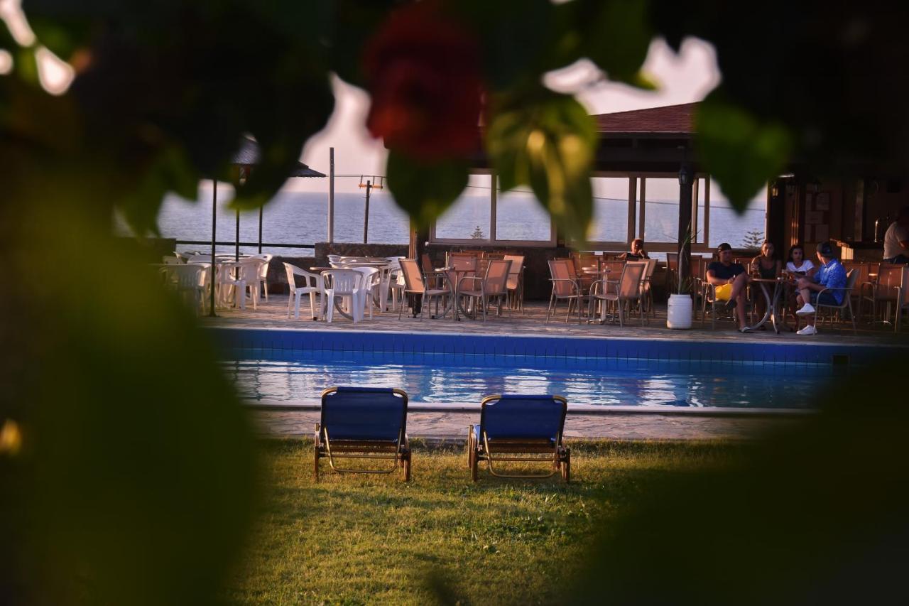 Ocean Heights View Hotel アニサラス エクステリア 写真
